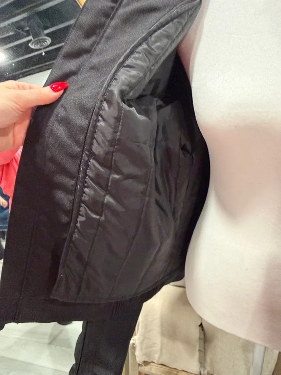 Scorpion Motorcycle Jacket - Picture 8 of 11